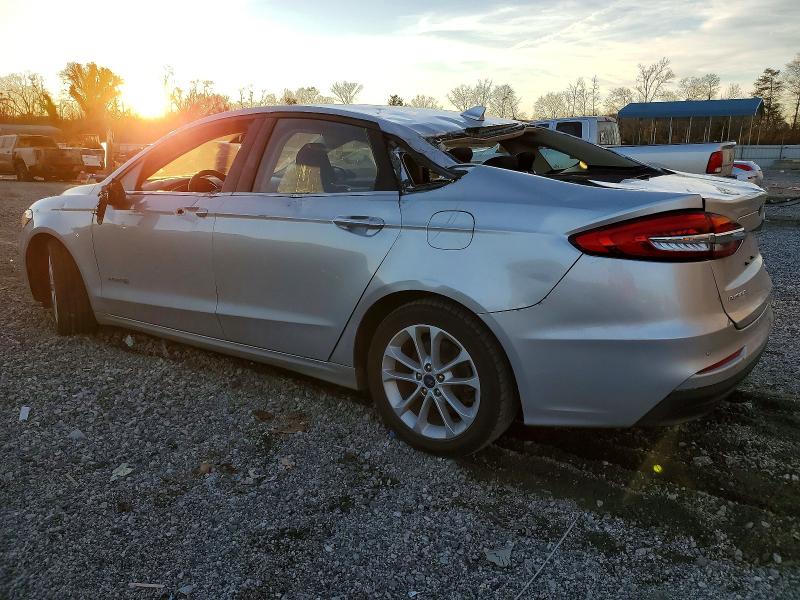 Photo 2 from auction – 2019 FORD FUSION SE with VIN 3FA6P0LU8KR274088