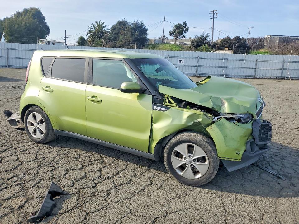 Photo 4 from auction – 2016 KIA SOUL with VIN KNDJN2A25G7859412
