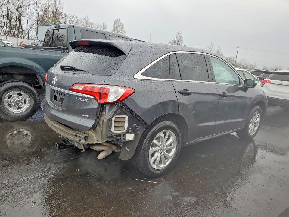Photo 3 from auction – 2016 ACURA RDX TECHNO with VIN 5J8TB4H50GL017082