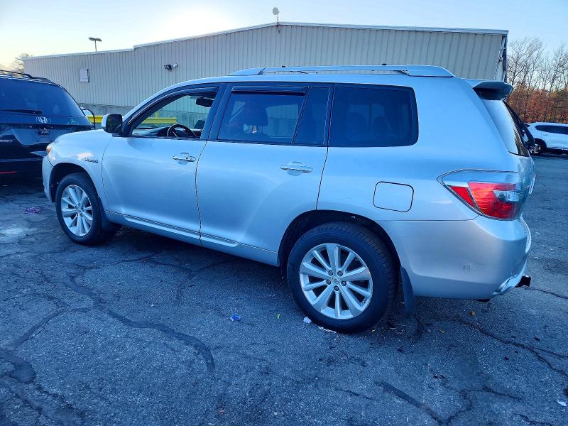 Photo 2 from auction – 2008 TOYOTA HIGHLANDER with VIN JTEEW44A882012097