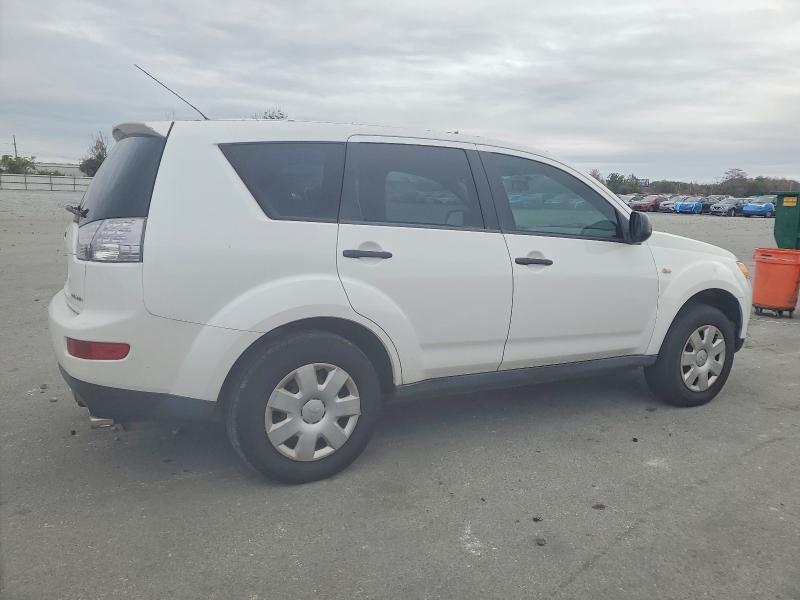 Photo 3 from auction – 2007 MITSUBISHI OUTLANDER with VIN JA4MS31X87Z005150