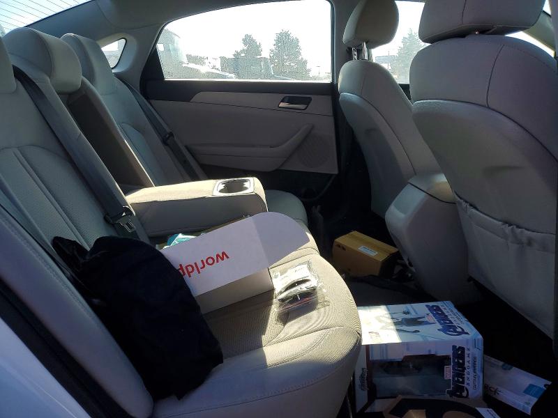 Photo 10 from auction – 2019 HYUNDAI SONATA SE with VIN 5NPE24AF7KH819569