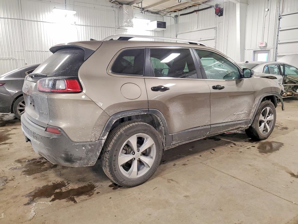 Photo 3 from auction – 2021 JEEP CHEROKEE L with VIN 1C4PJMDX7MD165231