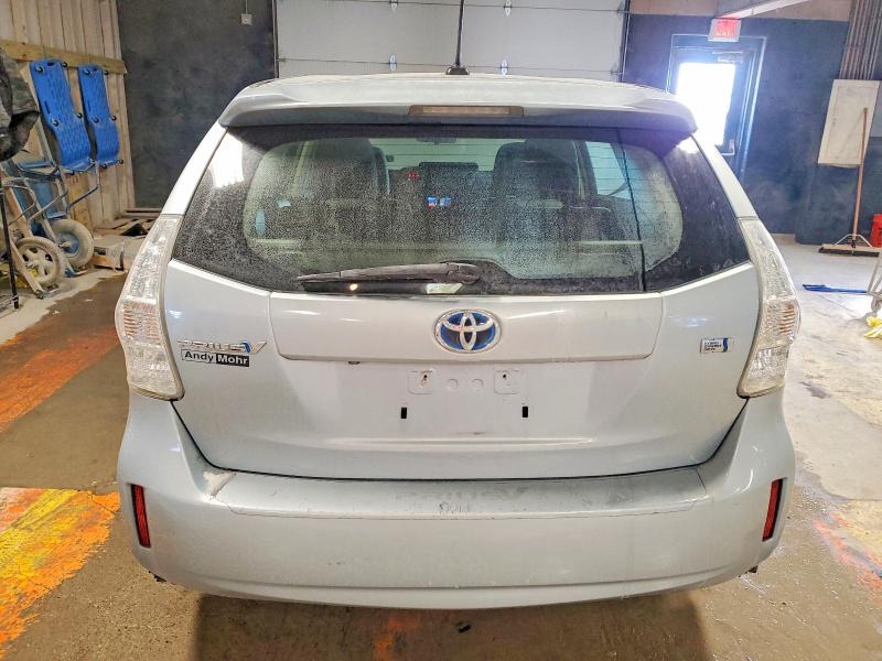 Photo 6 from auction – 2012 TOYOTA PRIUS V with VIN JTDZN3EU6C3020732