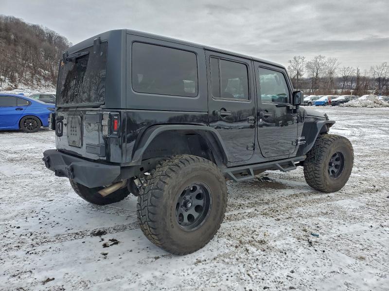 Photo 3 from auction – 2015 JEEP WRANGLER U with VIN 1C4HJWDG3FL520811