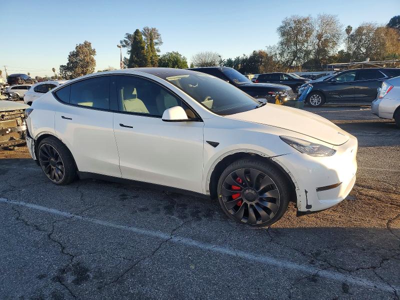 Photo 4 from auction – 2022 TESLA MODEL Y with VIN 7SAYGDEE5NF361827