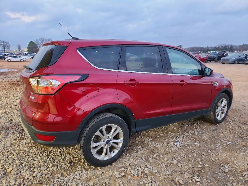 Photo 3 from auction – 2017 FORD ESCAPE SE with VIN 1FMCU0GD5HUF01931