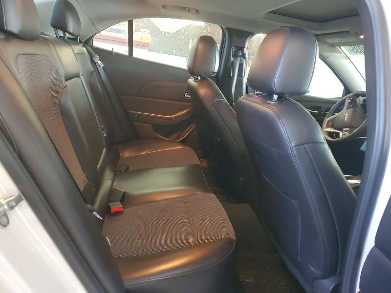 Photo 10 from auction – 2015 CHEVROLET MALIBU with VIN 1G11C5SL2FF193234