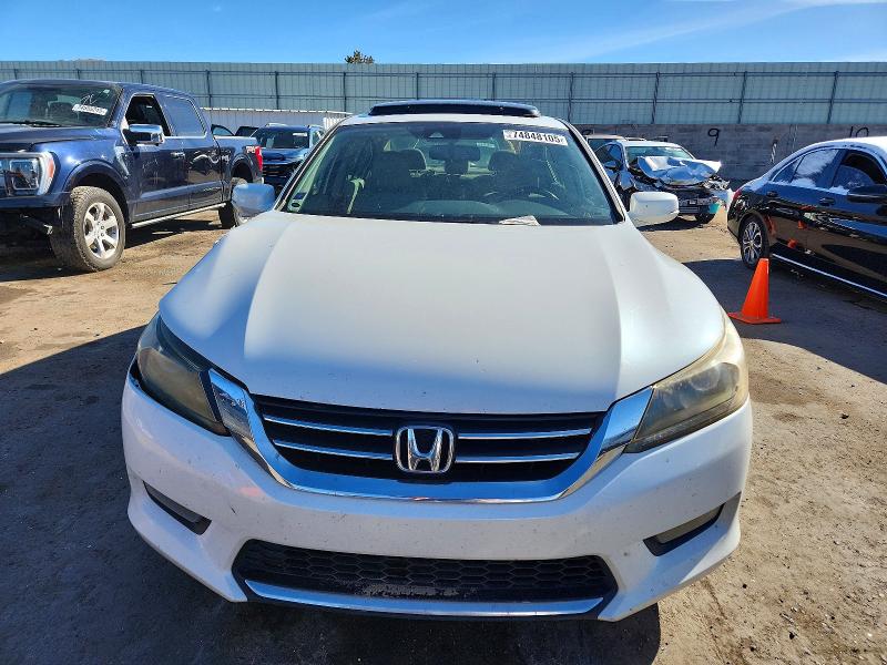 Photo 5 from auction – 2014 HONDA ACCORD EXL with VIN 1HGCR2F89EA034579