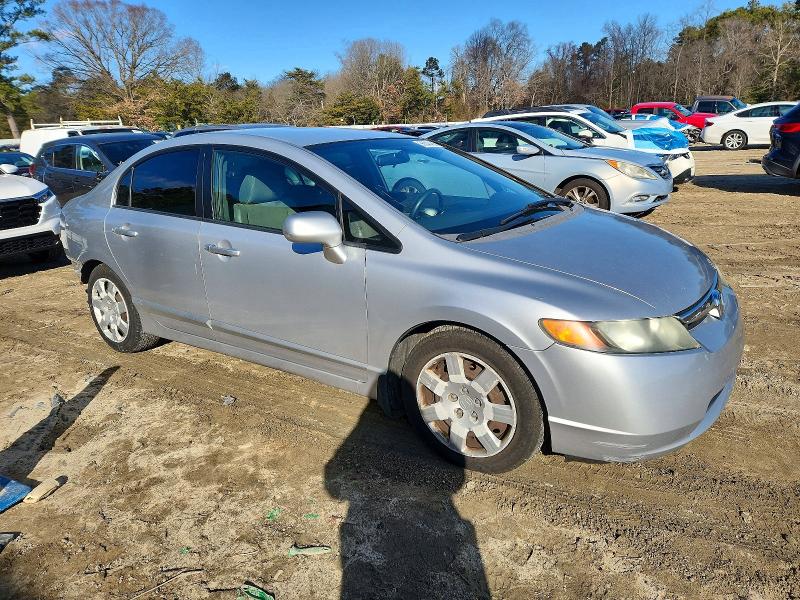 Photo 4 from auction – 2007 HONDA CIVIC LX with VIN 1HGFA165X7L131625