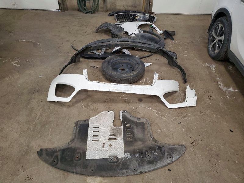 Photo 13 from auction – 2018 KIA SORENTO with VIN 5XYPHDA54JG386295