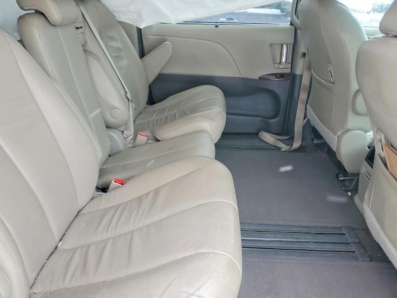Photo 11 from auction – 2013 TOYOTA SIENNA with VIN 5TDYK3DC7DS296608