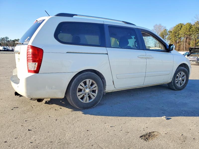 Photo 3 from auction – 2012 KIA SEDONA with VIN KNDMG4C79C6503900