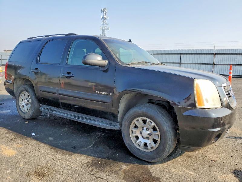 Photo 4 from auction – 2007 GMC YUKON with VIN 1GKFC13J47R151431