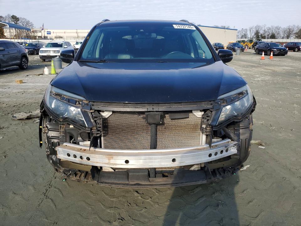 Photo 5 from auction – 2017 HONDA PILOT ELIT with VIN 5FNYF6H0XHB093809
