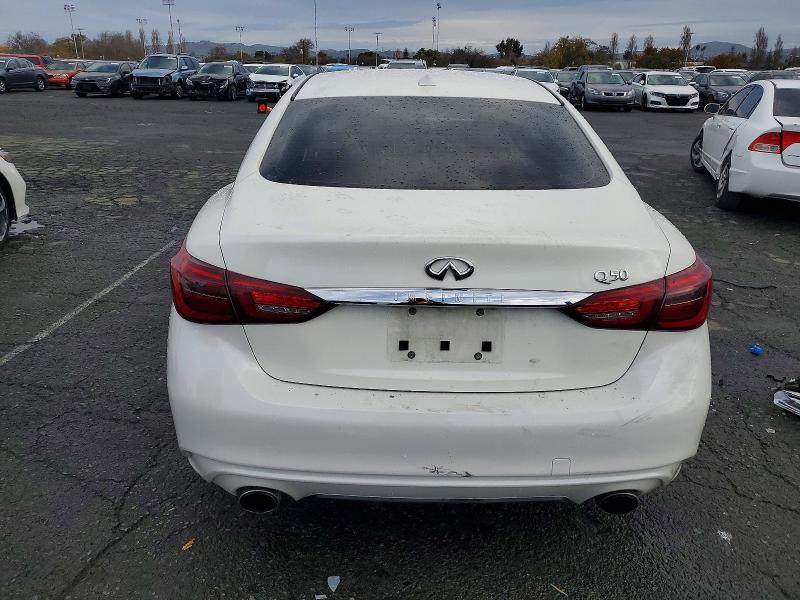 Photo 6 from auction – 2018 INFINITI Q50 with VIN JN1EV7AP1JM357583
