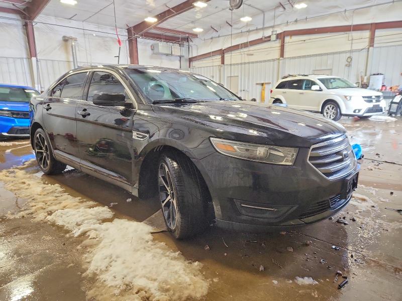 Photo 4 from auction – 2014 FORD TAURUS SEL with VIN 1FAHP2E89EG108176