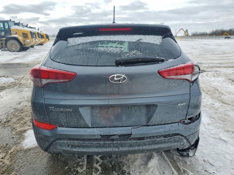 Photo 6 from auction – 2018 HYUNDAI TUCSON SE with VIN KM8J2CA48JU676445