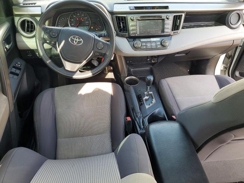 Photo 8 from auction – 2015 TOYOTA RAV4 XLE with VIN 2T3WFREV6FW207174