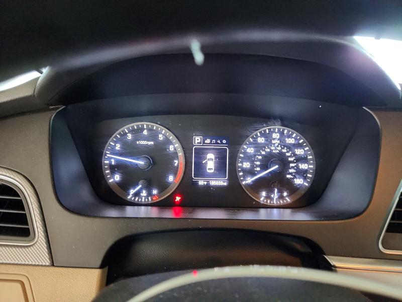 Photo 9 from auction – 2016 HYUNDAI SONATA SE with VIN 5NPE24AF6GH370182