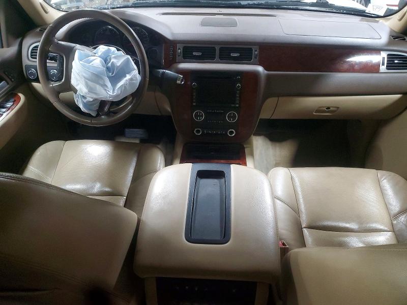 Photo 8 from auction – 2009 CHEVROLET SUBURBAN with VIN 3GNFK36Y89G100043
