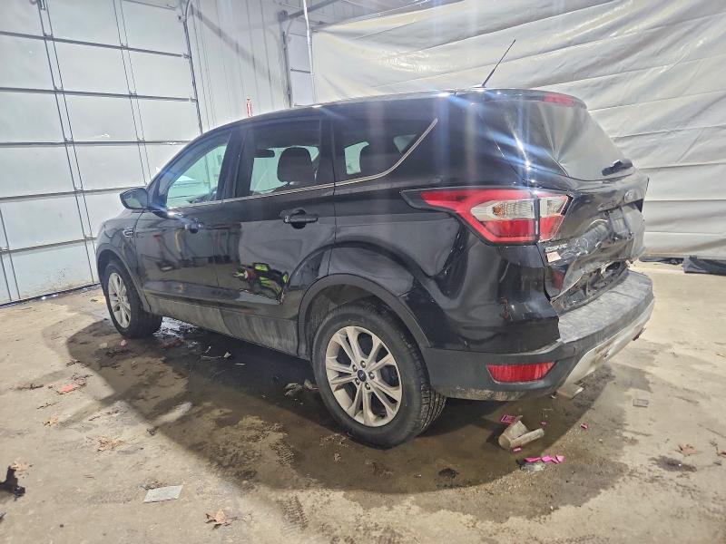 Photo 2 from auction – 2017 FORD ESCAPE SE with VIN 1FMCU9GD9HUB11614