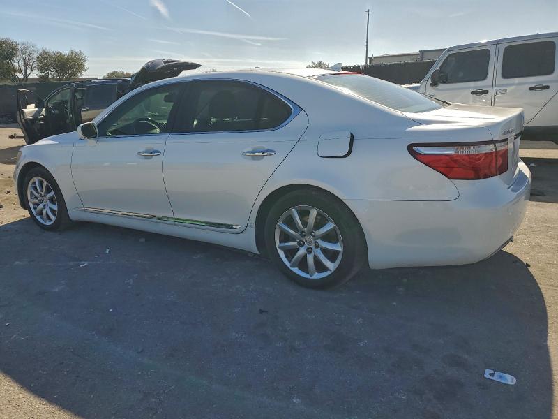 Photo 2 from auction – 2009 LEXUS LS 460 with VIN JTHBL46F095085357