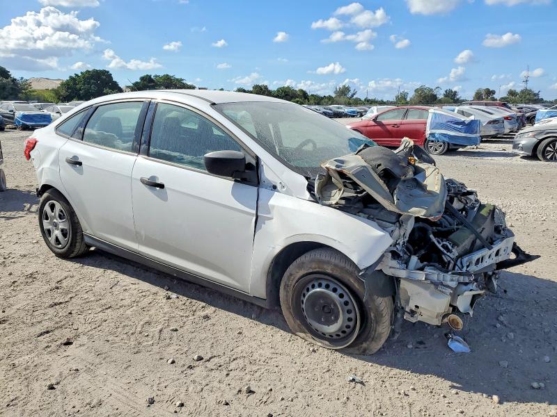 Photo 4 from auction – 2012 FORD FOCUS S with VIN 1FAHP3E27CL461389