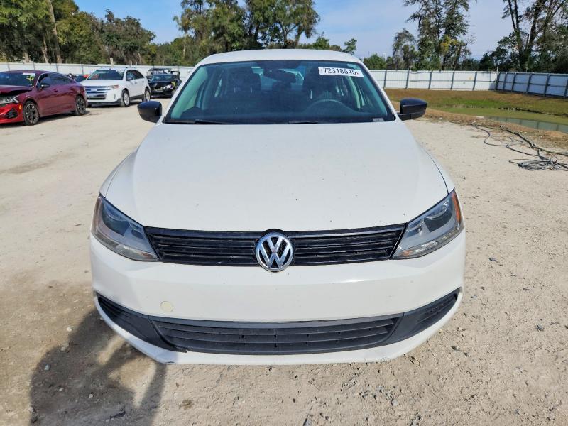 Photo 5 from auction – 2014 VOLKSWAGEN JETTA BASE with VIN 3VW2K7AJ9EM411062