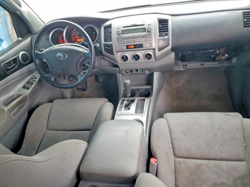 Photo 8 from auction – 2010 TOYOTA TACOMA with VIN 3TMLU4EN8AM040340