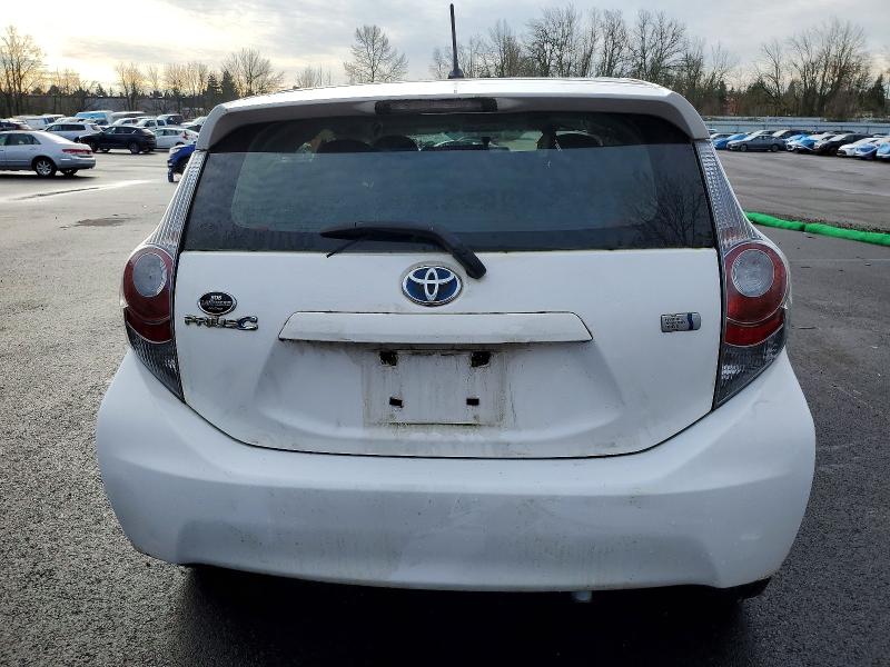 Photo 6 from auction – 2013 TOYOTA PRIUS C with VIN JTDKDTB33D1548709