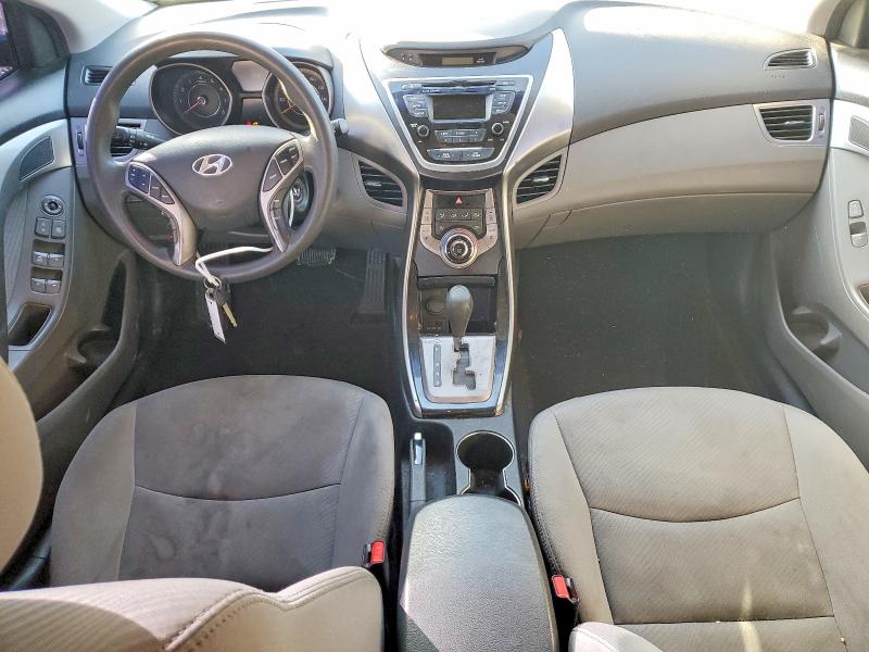 Photo 8 from auction – 2013 HYUNDAI ELANTRA with VIN 5NPDH4AE6DH425808