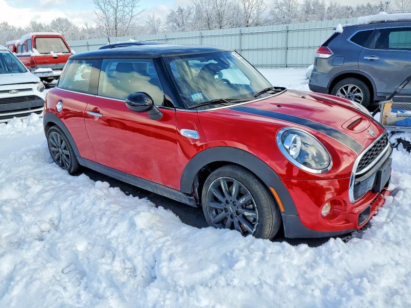 Photo 4 from auction – 2019 MINI COOPER S with VIN WMWXP7C50K2A51984