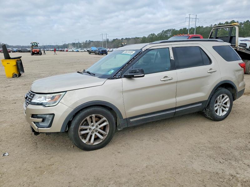 FORD EXPLORER X 2017 مع رقم تعريف المركبة 1FM5K7D86HGA20289 - صورة من المزاد
