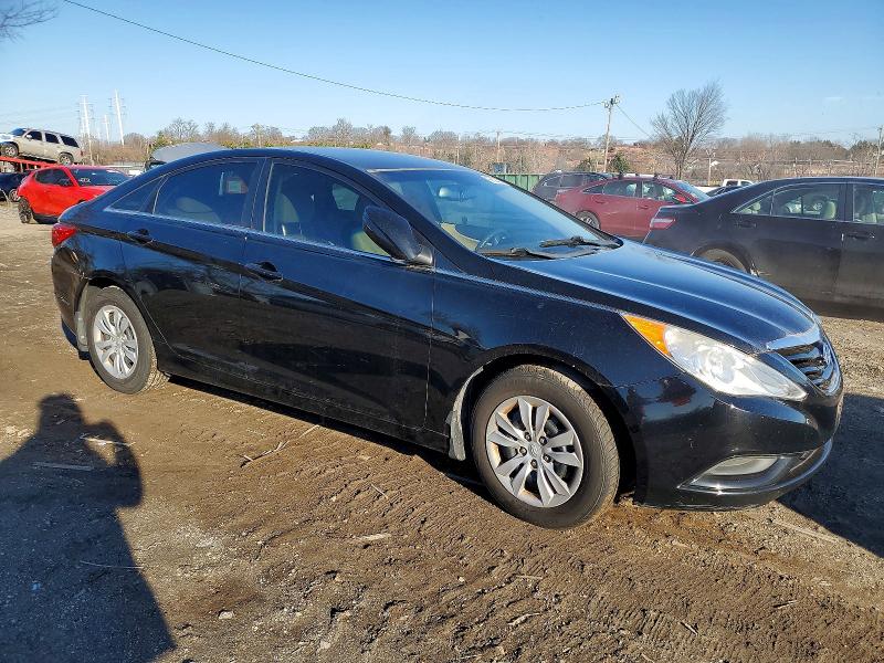 Photo 4 from auction – 2012 HYUNDAI SONATA GLS with VIN 5NPEB4AC5CH441873