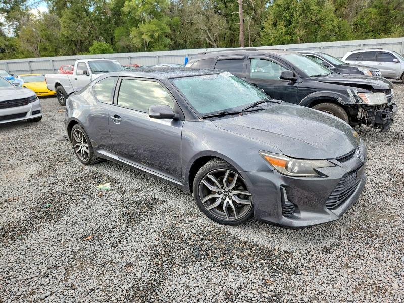 Photo 4 from auction – 2014 TOYOTA SCION TC with VIN JTKJF5C79E3088036