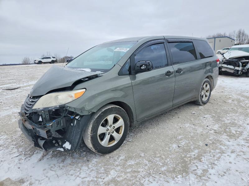 TOYOTA SIENNA 2011 with VIN 5TDKA3DC7BS003800 - Photo from auction