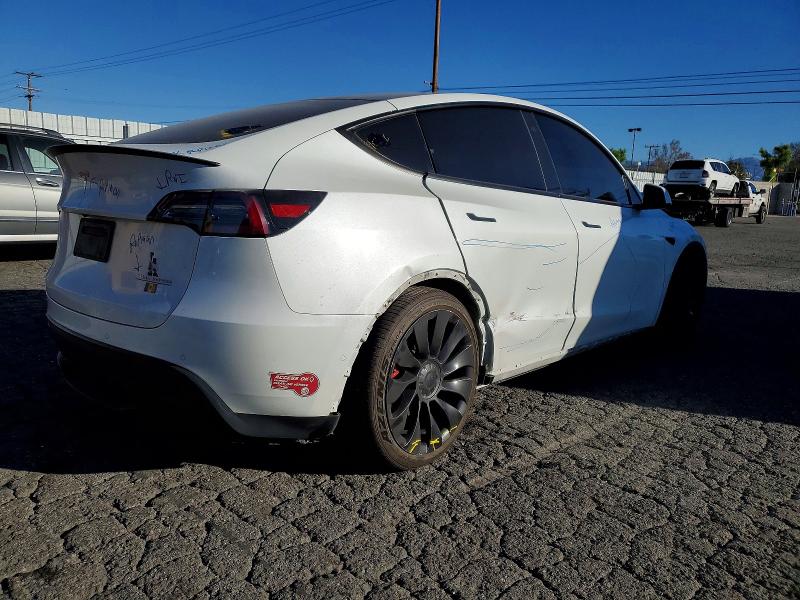 Фото 3 с аукциона – 2022 TESLA MODEL Y с VIN 7SAYGDEF7NF494758