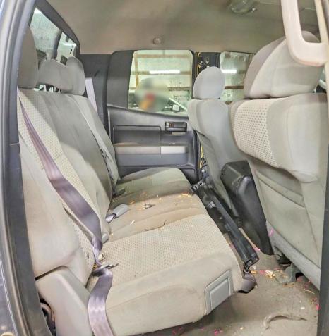Photo 10 from auction – 2007 TOYOTA TUNDRA DOU with VIN 5TBBV54107S449978