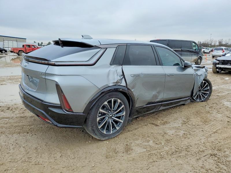Photo 3 from auction – 2024 CADILLAC LYRIQ SPOR with VIN 1GYKPTRK0RZ110916