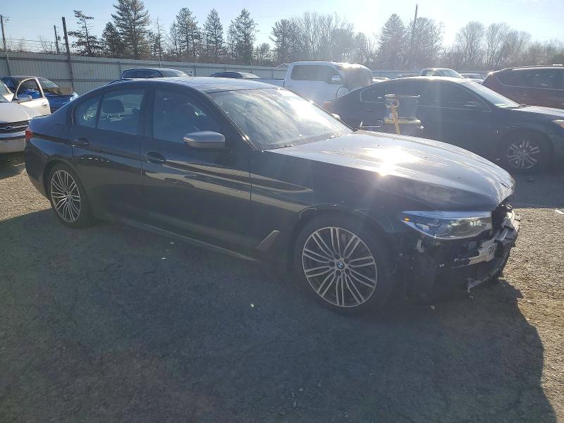 Photo 4 from auction – 2019 BMW M550XI with VIN WBAJB9C55KB464948