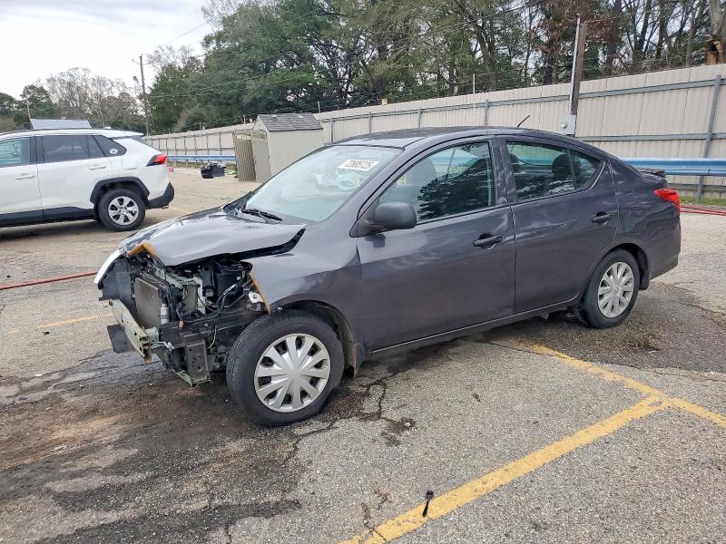 NISSAN VERSA S 2015 with VIN 3N1CN7AP1FL808892 - Photo from auction