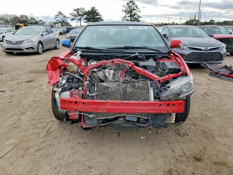 Photo 5 from auction – 2016 TOYOTA SCION TC with VIN JTKJF5C73GJ024573
