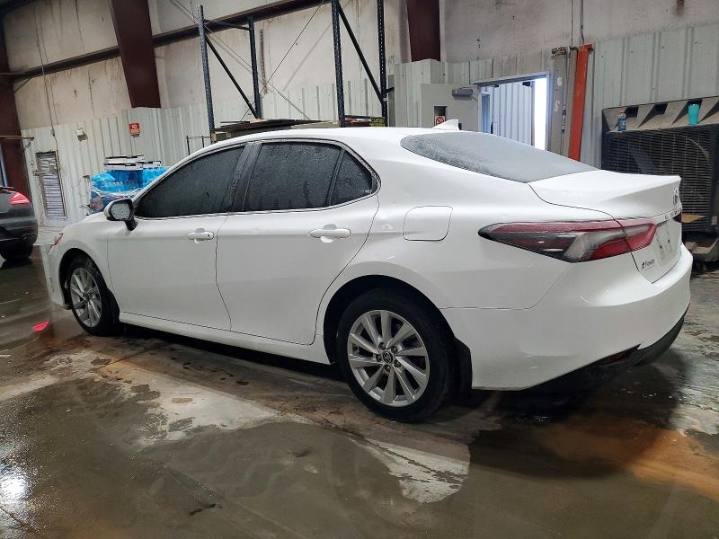 Photo 2 from auction – 2023 TOYOTA CAMRY with VIN 4T1R11AK2PU723583