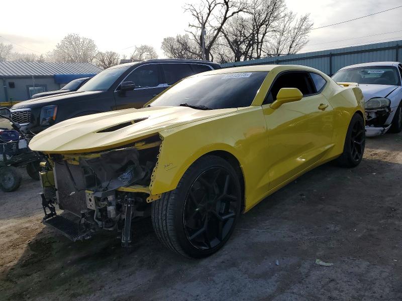 CHEVROLET CAMARO SS 2017 with VIN 1G1FF1R77H0198983 - Photo from auction