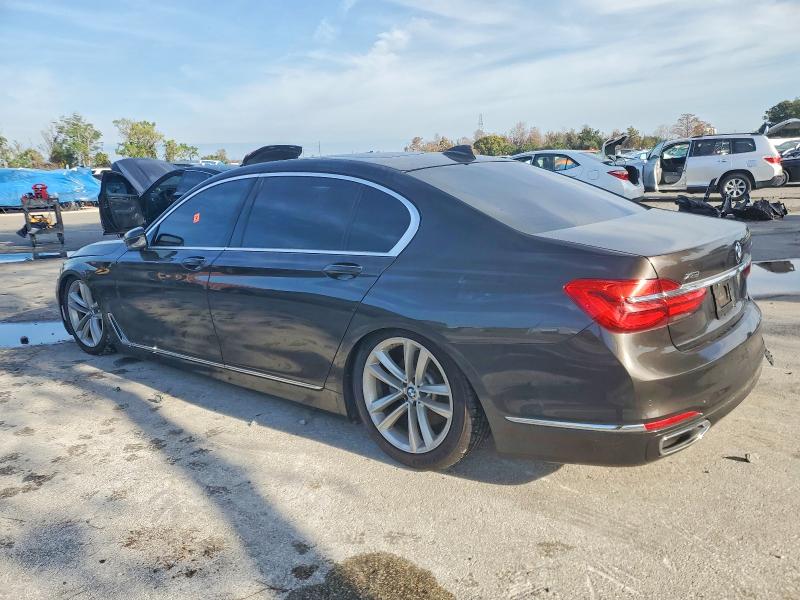 Photo 2 from auction – 2018 BMW 750 XI with VIN WBA7F2C52JG423541