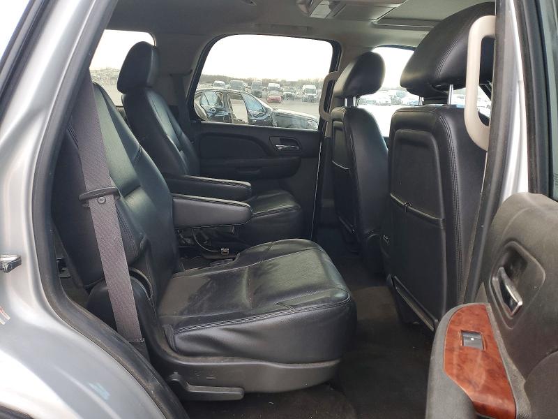 Photo 11 from auction – 2013 CHEVROLET TAHOE with VIN 1GNSKCE02DR264715
