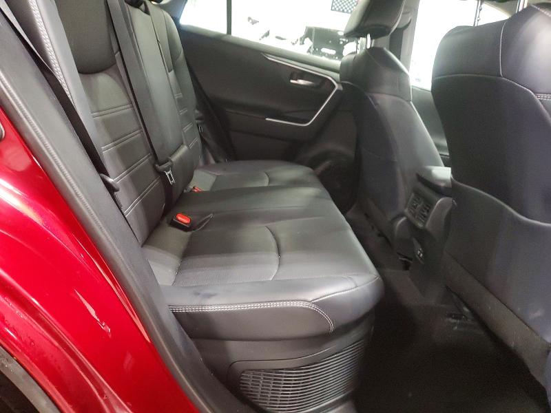 Photo 11 from auction – 2020 TOYOTA RAV4 LIMIT with VIN 2T3DWRFV6LW064390