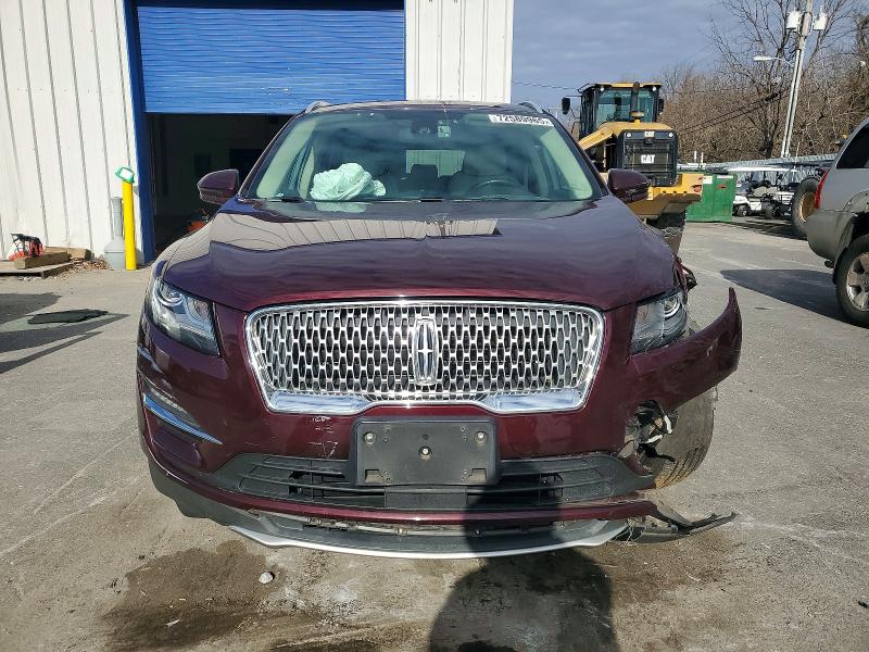 Photo 5 from auction – 2019 LINCOLN MKC with VIN 5LMCJ3D9XKUL01609