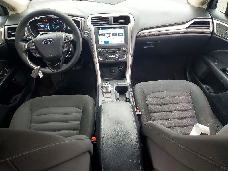 Photo 8 from auction – 2017 FORD FUSION SE with VIN 3FA6P0LU2HR122347